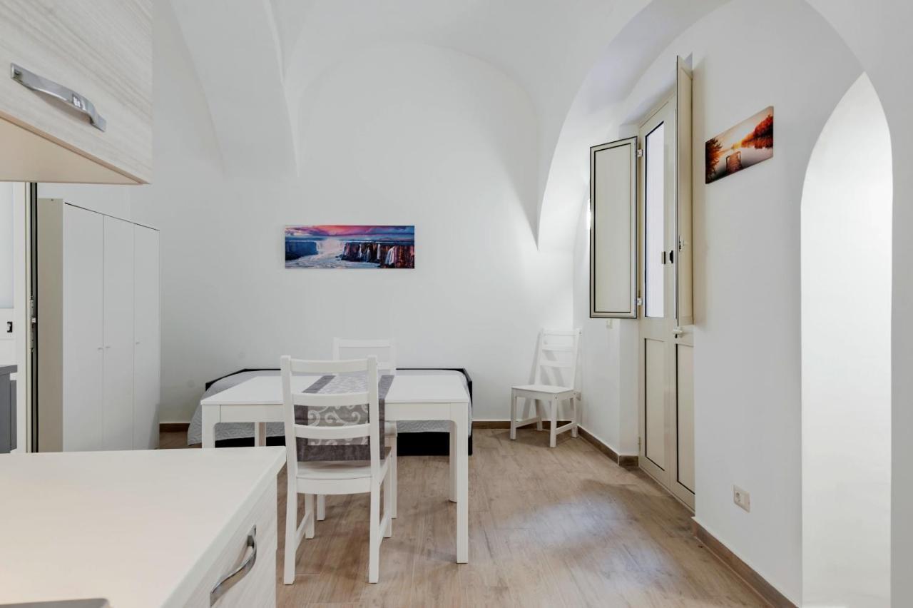 Trinita' 57 Apartments By Wonderful Italy Catânia Exterior foto