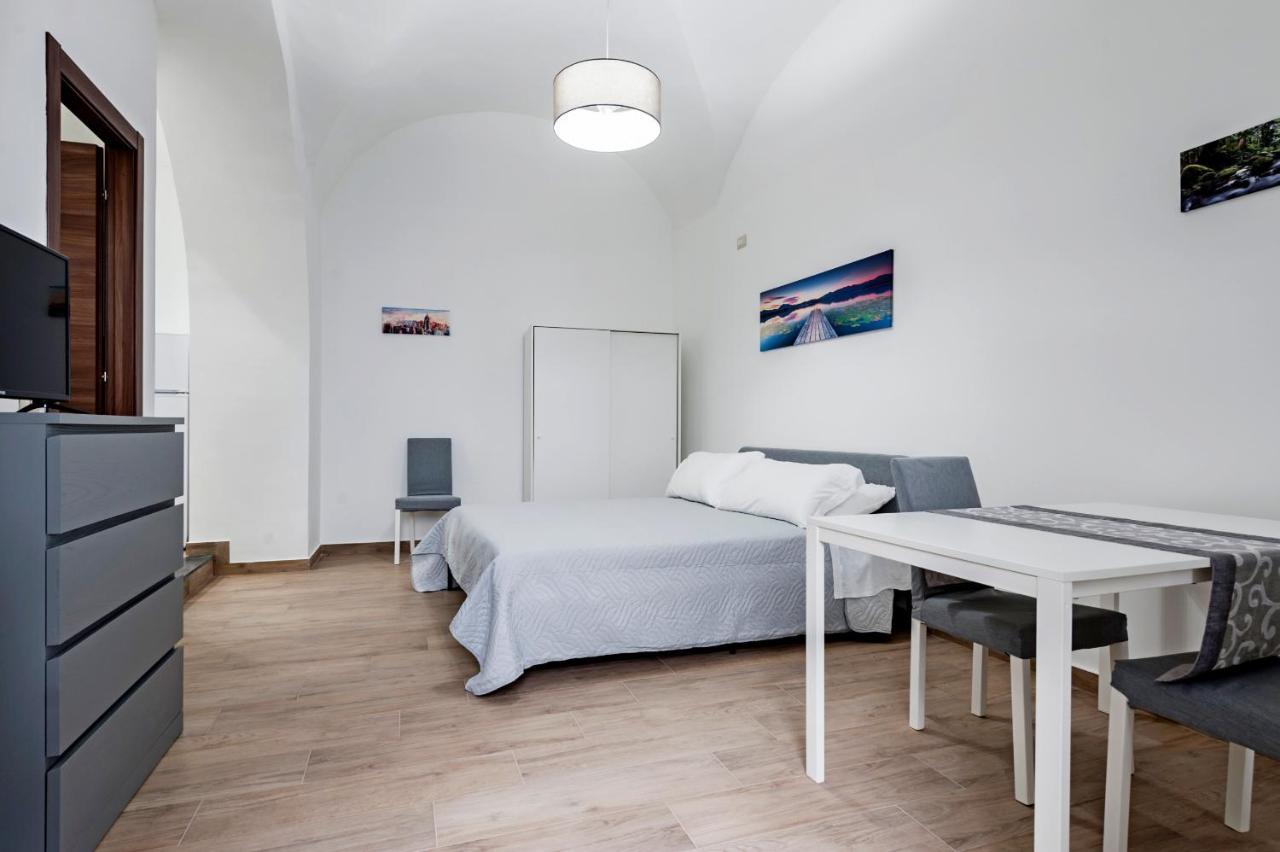 Trinita' 57 Apartments By Wonderful Italy Catânia Exterior foto