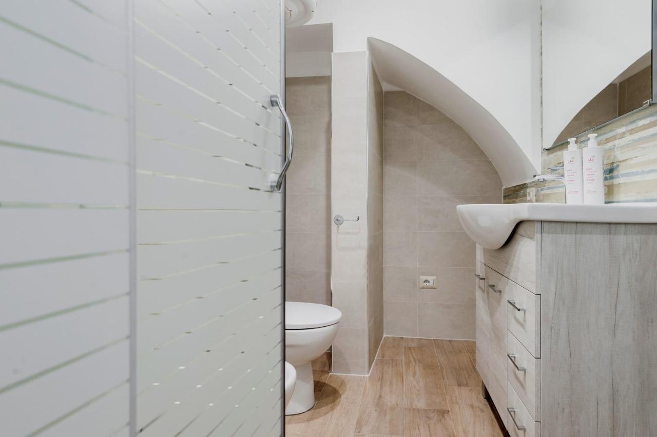 Trinita' 57 Apartments By Wonderful Italy Catânia Exterior foto