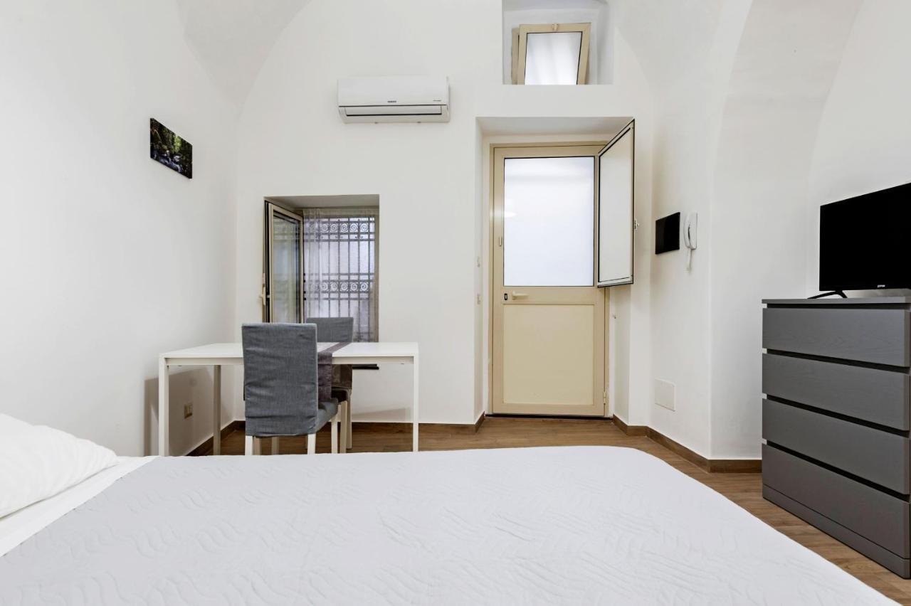 Trinita' 57 Apartments By Wonderful Italy Catânia Exterior foto